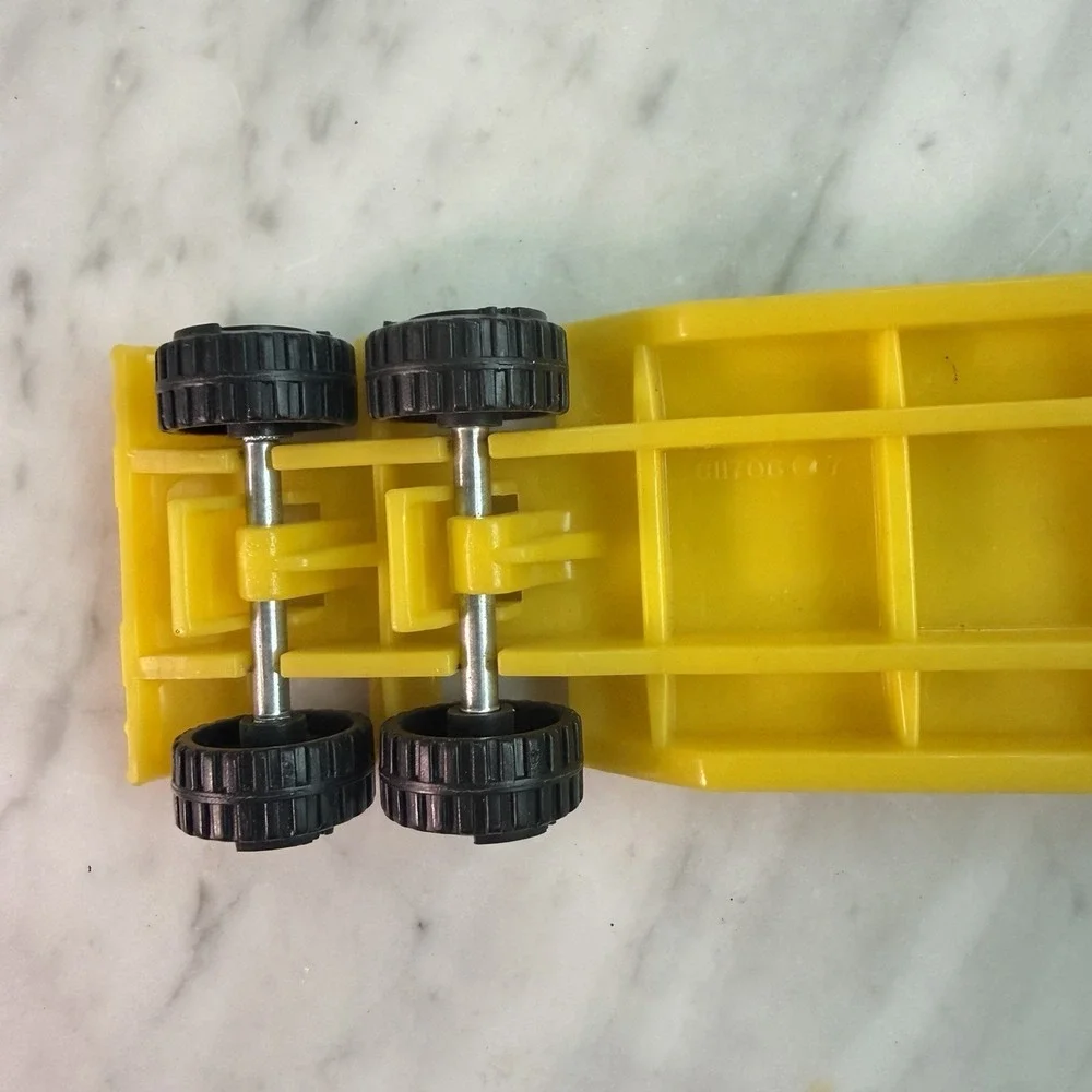 Vtg‎ 1981 Mini Tonka Yellow Semi Truck Lowboy Trailer & Crawler Bulldozer Set